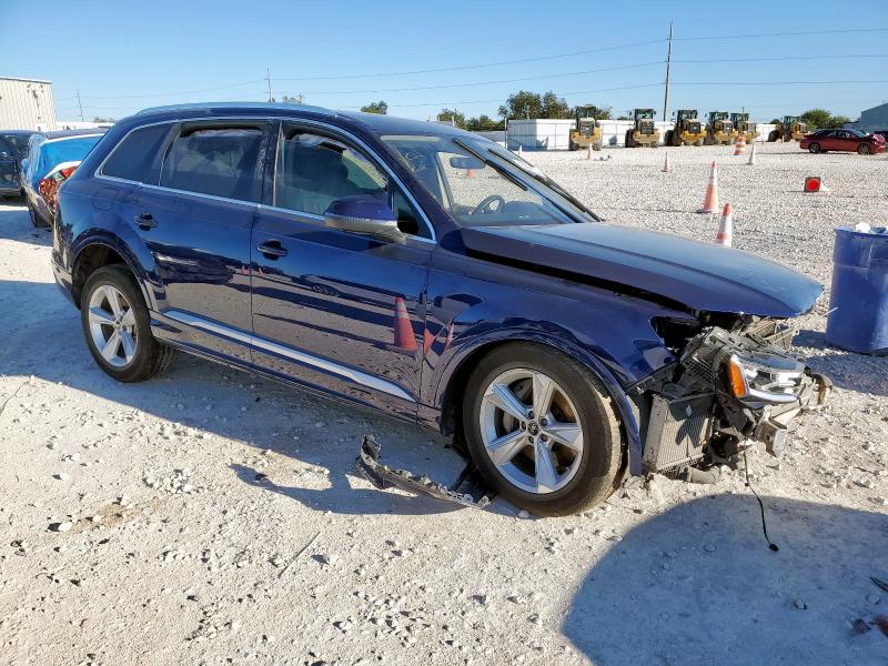 WA1AXBF70ND012966 - 2022 AUDI Q7 PREMIUM BLUE photo 4