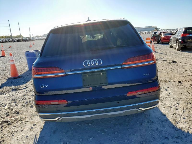 WA1AXBF70ND012966 - 2022 AUDI Q7 PREMIUM BLUE photo 6