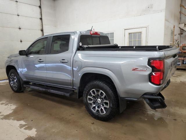 1GCPTDEKXP1201920 - 2023 CHEVROLET COLORADO Z71 GRAY photo 2