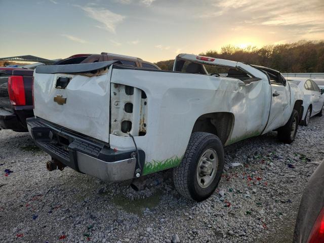 1GCHC44K49E130957 - 2009 CHEVROLET SILVERADO C2500 HEAVY DUTY WHITE photo 3