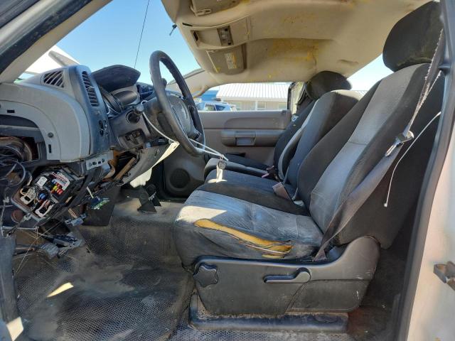 1GCHC44K49E130957 - 2009 CHEVROLET SILVERADO C2500 HEAVY DUTY WHITE photo 7