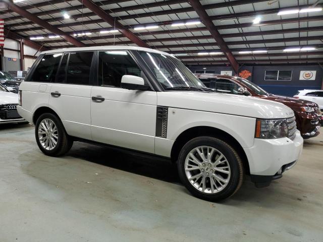 SALMP1E43BA349562 - 2011 LAND ROVER RANGE ROVE AUTOBIOGRAPHY WHITE photo 4