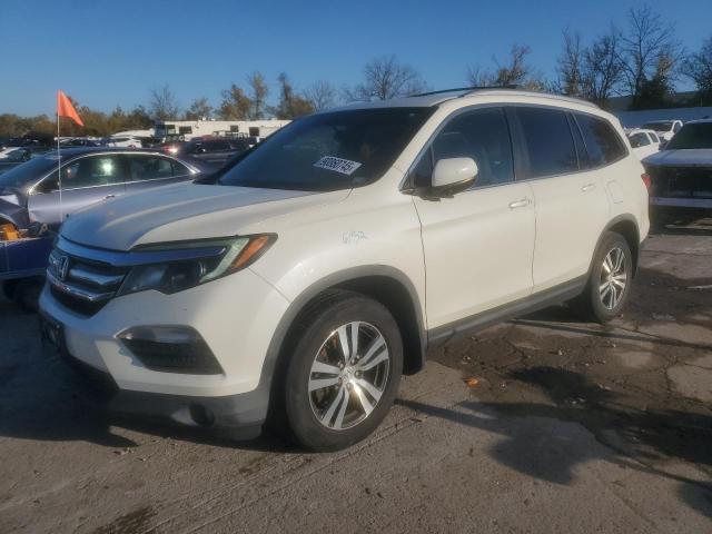 2016 HONDA PILOT EX, 