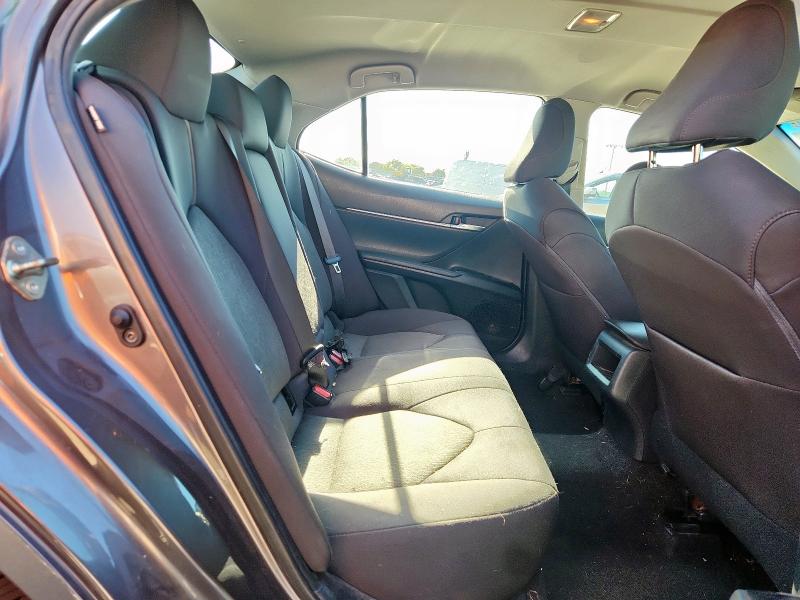 4T1C11AK0LU918792 - 2020 TOYOTA CAMRY LE Сірий фото 10