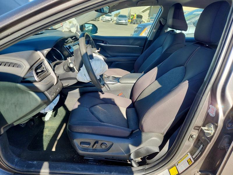 4T1C11AK0LU918792 - 2020 TOYOTA CAMRY LE Сірий фото 7