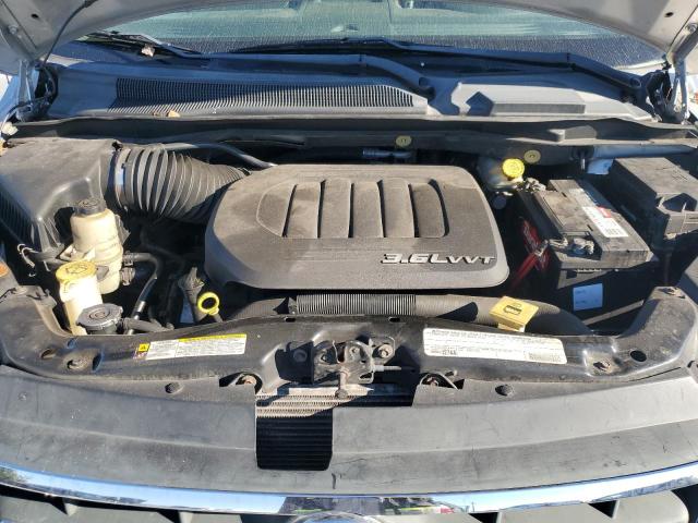 2V4RW3DG2BR766454 - 2011 VOLKSWAGEN ROUTAN SE SILVER photo 12