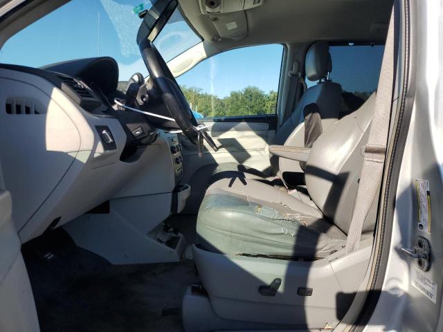 2V4RW3DG2BR766454 - 2011 VOLKSWAGEN ROUTAN SE SILVER photo 7