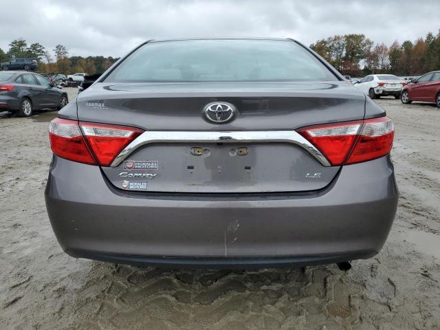 4T1BF1FK1HU342157 - 2017 TOYOTA CAMRY LE 灰色 照片 6