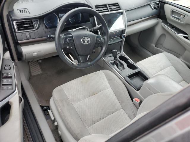 4T1BF1FK1HU342157 - 2017 TOYOTA CAMRY LE 灰色 照片 8