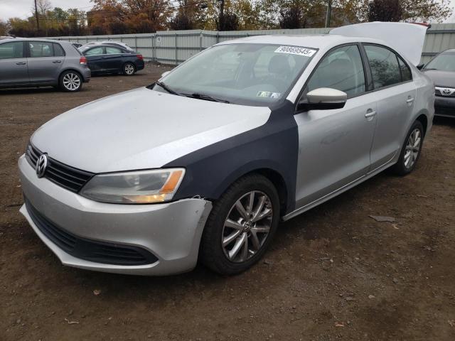 2011 VOLKSWAGEN JETTA SE, 