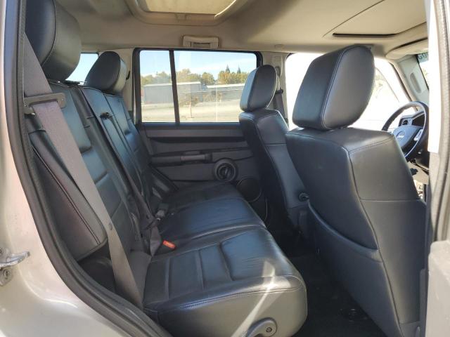 1J8HG48N38C172015 - 2008 JEEP COMMANDER SPORT Серебристый фото 11