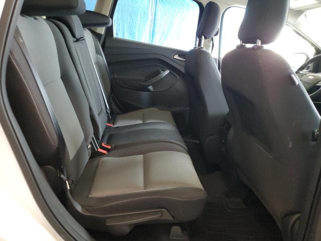 1FMCU0GD6JUA74572 - 2018 FORD ESCAPE SE Blanc photo 11