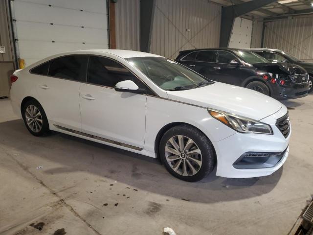 5NPE34AF2FH094742 - 2015 HYUNDAI SONATA SPORT WHITE photo 4