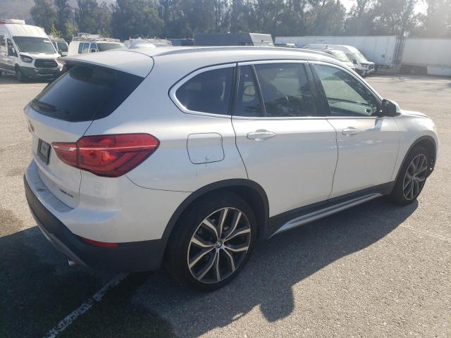 WBXHT3C30J3H32426 - 2018 BMW X1 XDRIVE28I თეთრი ფოტო 3