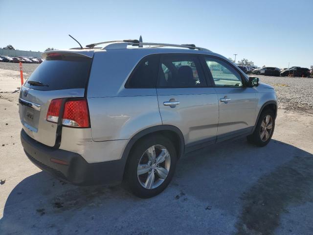 5XYKU4A6XDG334432 - 2013 KIA SORENTO EX ვერცხლისფერი ფოტო 3