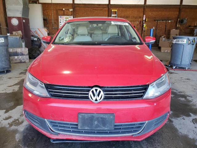 3VW3L7AJ3EM441448 - 2014 VOLKSWAGEN JETTA TDI RED photo 5