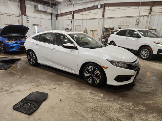 JHMFC1F31JX001707 - 2018 HONDA CIVIC EX WHITE photo 4