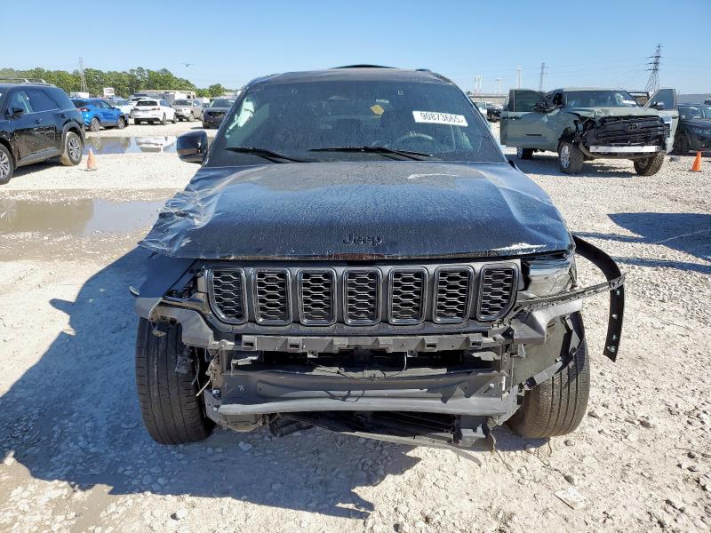 1C4RJHAG8PC513505 - 2023 JEEP GRAND CHER LAREDO BLACK photo 5