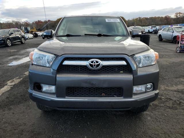JTEBU5JR2A5012593 - 2010 TOYOTA 4RUNNER SR5 GRAY photo 5