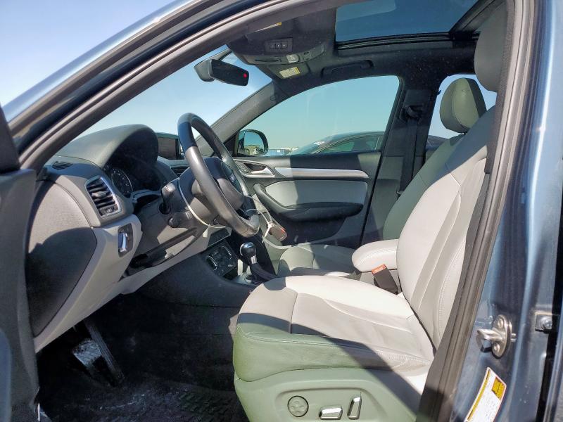 WA1BCCFS0JR002719 - 2018 AUDI Q3 PREMIUM أزرق صورة 7