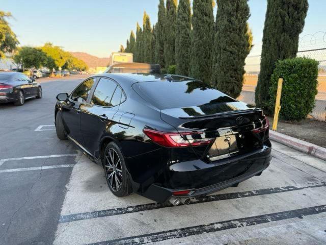 4T1DAACK7SU086710 - 2025 TOYOTA CAMRY XSE BLACK photo 3