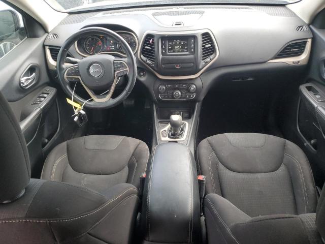 1C4PJLCBXHW548901 - 2017 JEEP CHEROKEE LATITUDE SILVER photo 8