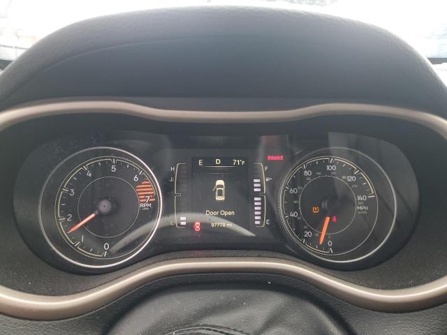 1C4PJLCBXHW548901 - 2017 JEEP CHEROKEE LATITUDE SILVER photo 9