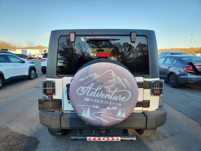 1C4BJWDG7DL529708 - 2013 JEEP WRANGLER U SPORT თეთრი ფოტო 6