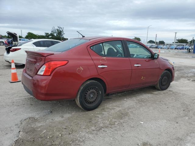 3N1CN7AP3JL816923 - 2018 NISSAN VERSA S RED photo 3