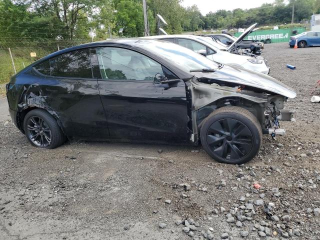7SAYGDEE3SA352407 - 2025 TESLA MODEL Y BLACK photo 4