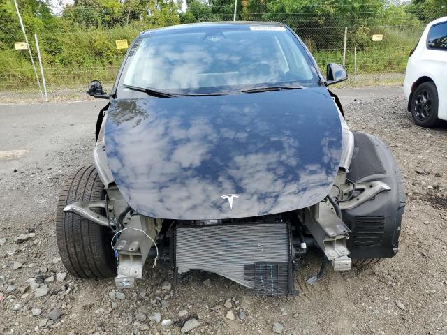 7SAYGDEE3SA352407 - 2025 TESLA MODEL Y BLACK photo 5