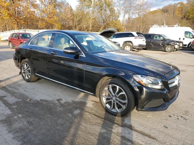 55SWF4KB4GU107027 - 2016 MERCEDES-BENZ C 300 4MATIC BLACK photo 4