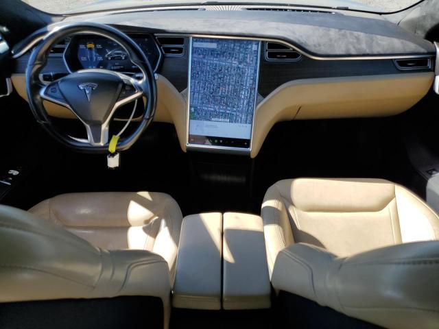 5YJSA1E17GF123397 - 2016 TESLA MODEL S فحمي صورة 8