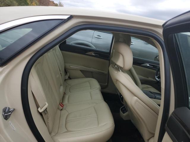 3LN6L2LU6FR604345 - 2015 LINCOLN MKZ HYBRID WHITE photo 10