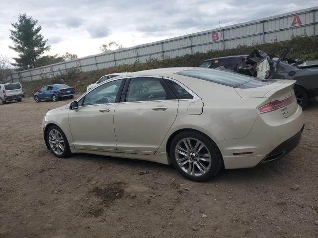 3LN6L2LU6FR604345 - 2015 LINCOLN MKZ HYBRID WHITE photo 2