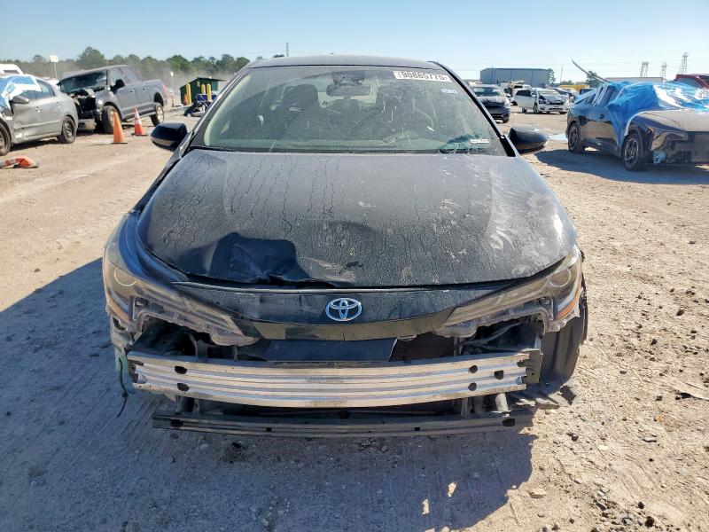 JTDS4MCE0MJ067502 - 2021 TOYOTA COROLLA SE BLACK photo 5