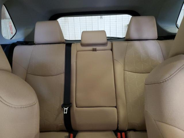 2T3P1RFV6NW261574 - 2022 TOYOTA RAV4 XLE WHITE photo 10