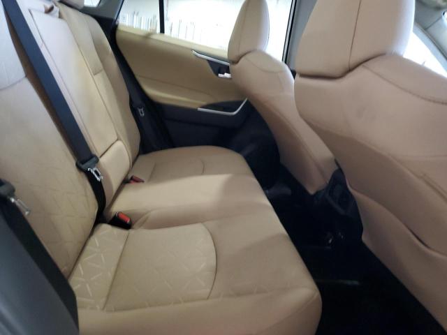 2T3P1RFV6NW261574 - 2022 TOYOTA RAV4 XLE WHITE photo 11