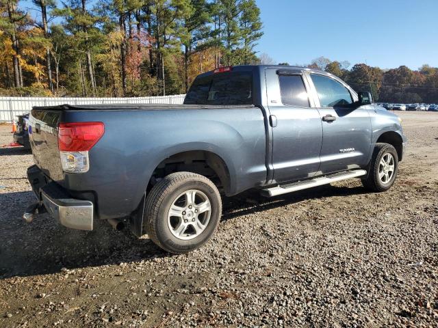 5TFRM5F17AX020148 - 2010 TOYOTA TUNDRA DOUBLE CAB SR5 GRAY photo 3