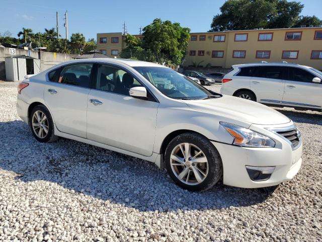 1N4AL3AP1DC148029 - 2013 NISSAN ALTIMA 2.5 WHITE photo 4