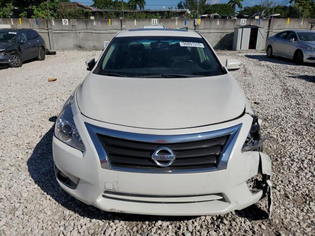 1N4AL3AP1DC148029 - 2013 NISSAN ALTIMA 2.5 WHITE photo 5