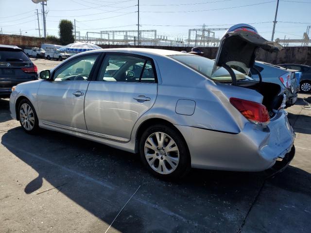 4T1BK3DB9BU421075 - 2011 TOYOTA AVALON BASE Արծաթագույն լուսանկար 2