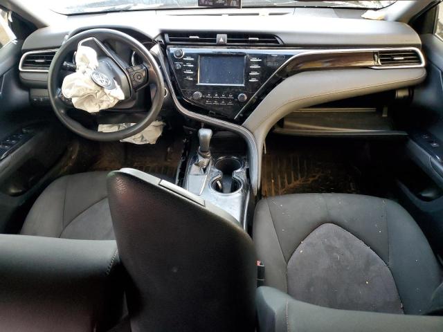 JTNB11HK4J3019468 - 2018 TOYOTA CAMRY L შავი ფოტო 8