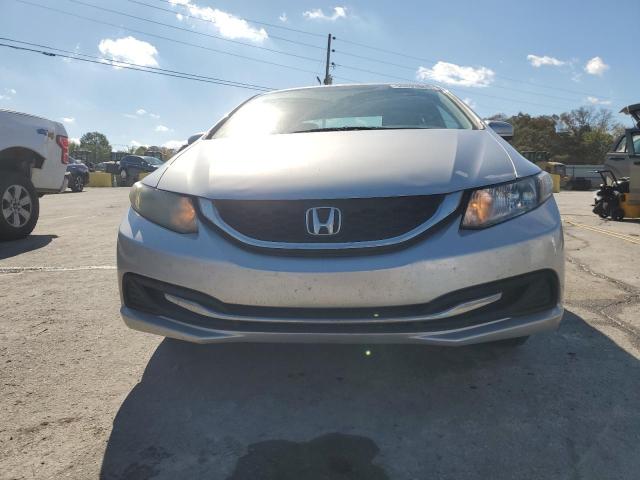 19XFB2F57FE018840 - 2015 HONDA CIVIC LX ვერცხლისფერი ფოტო 5