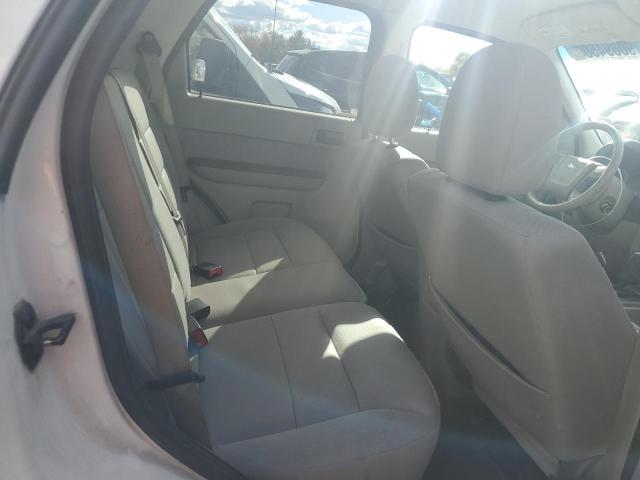 1FMCU0DG2CKA59662 - 2012 FORD ESCAPE XLT WHITE photo 10