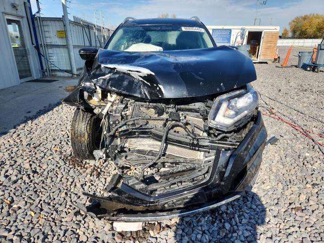 KNMAT2MV1JP582941 - 2018 NISSAN ROGUE S BLACK photo 5