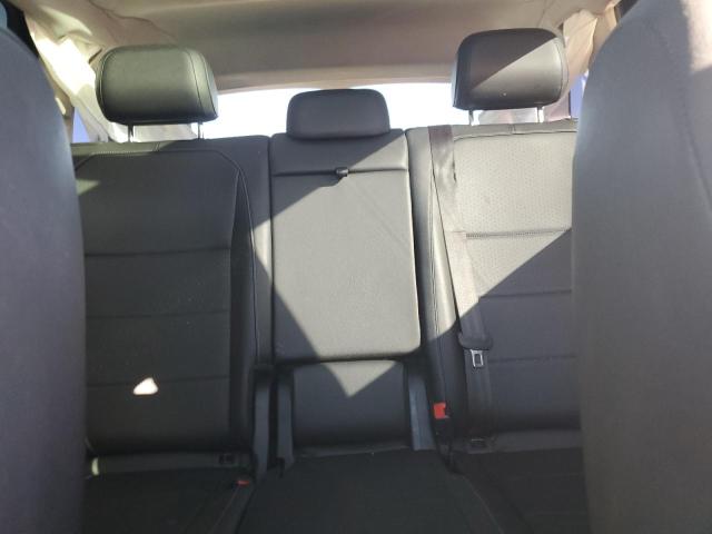 3VV2B7AX6JM205748 - 2018 VOLKSWAGEN TIGUAN SE Negro foto 10