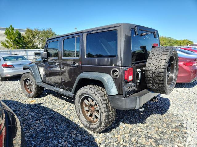 1C4BJWDG1DL650220 - 2013 JEEP WRANGLER U SPORT BROWN photo 2