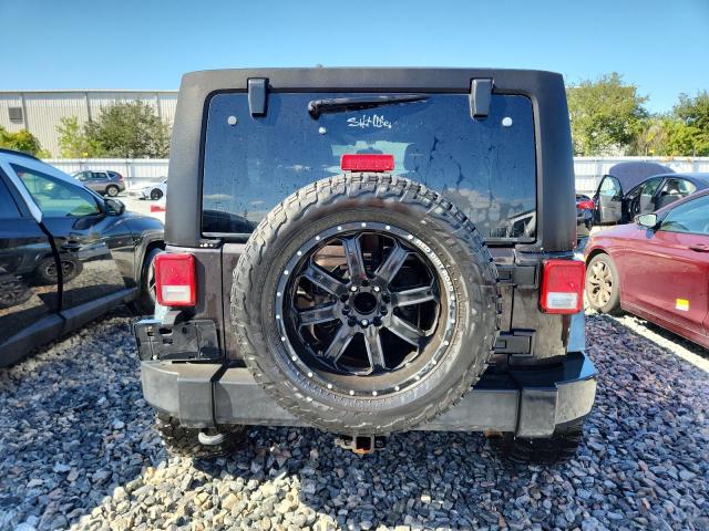 1C4BJWDG1DL650220 - 2013 JEEP WRANGLER U SPORT BROWN photo 6