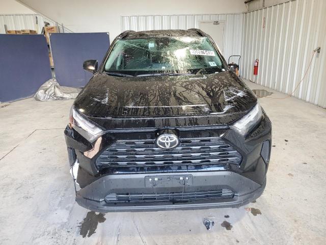 4T3LWRFV2SU174556 - 2025 TOYOTA RAV4 LE 黑色 照片 5